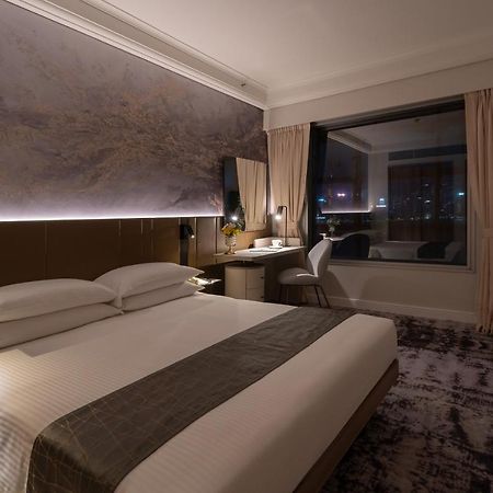 Отель Harbour Plaza Metropolis Гонконг Экстерьер фото