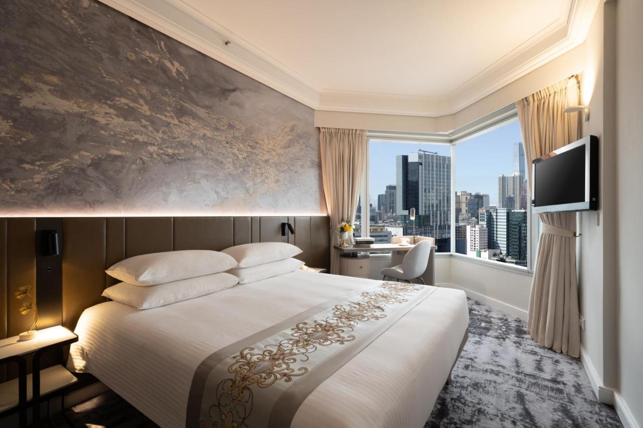 Отель Harbour Plaza Metropolis Гонконг Экстерьер фото
